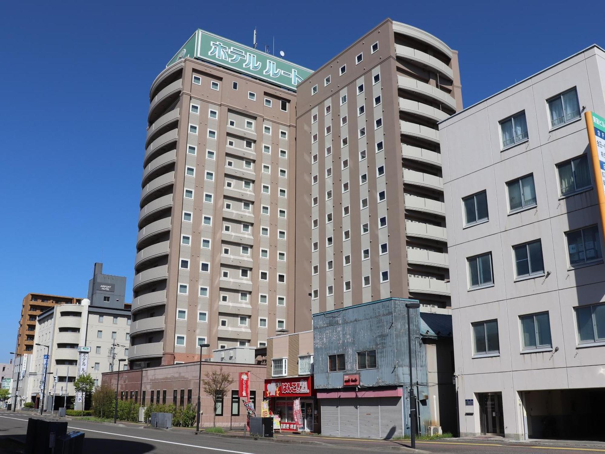 Hotel Route-Inn Chitose Ekimae Buitenkant foto